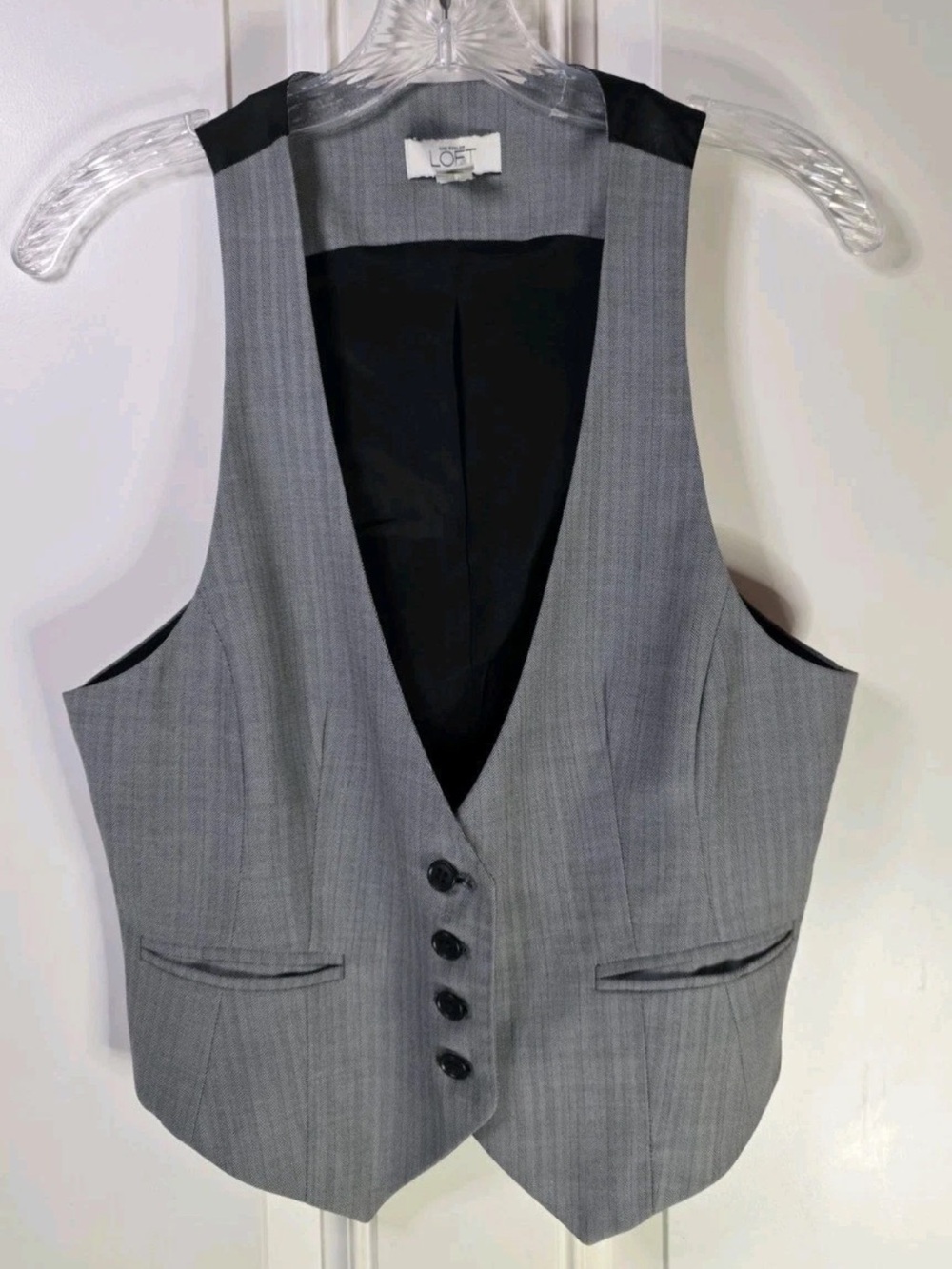 Ann Taylor LOFT Gray Herringbone Button Front Vest Women’s Size M Career Preppy